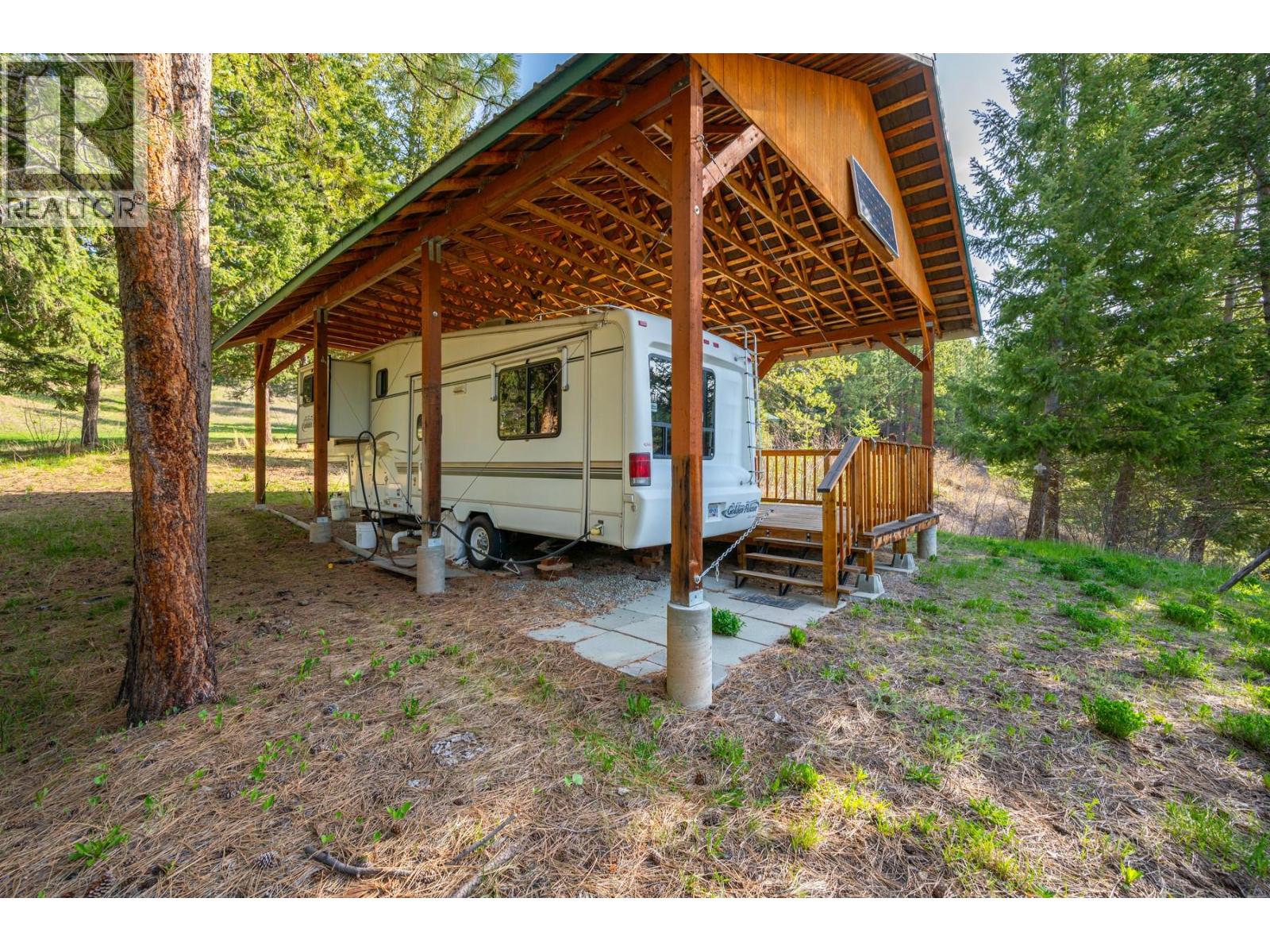 700 Kane Valley Road, Merritt, British Columbia  V1K 1B8 - Photo 14 - 10365286