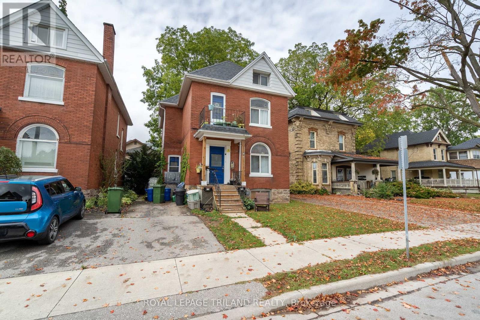 40 Queen Street, St. Thomas, Ontario  N5R 3J2 - Photo 2 - X12450585