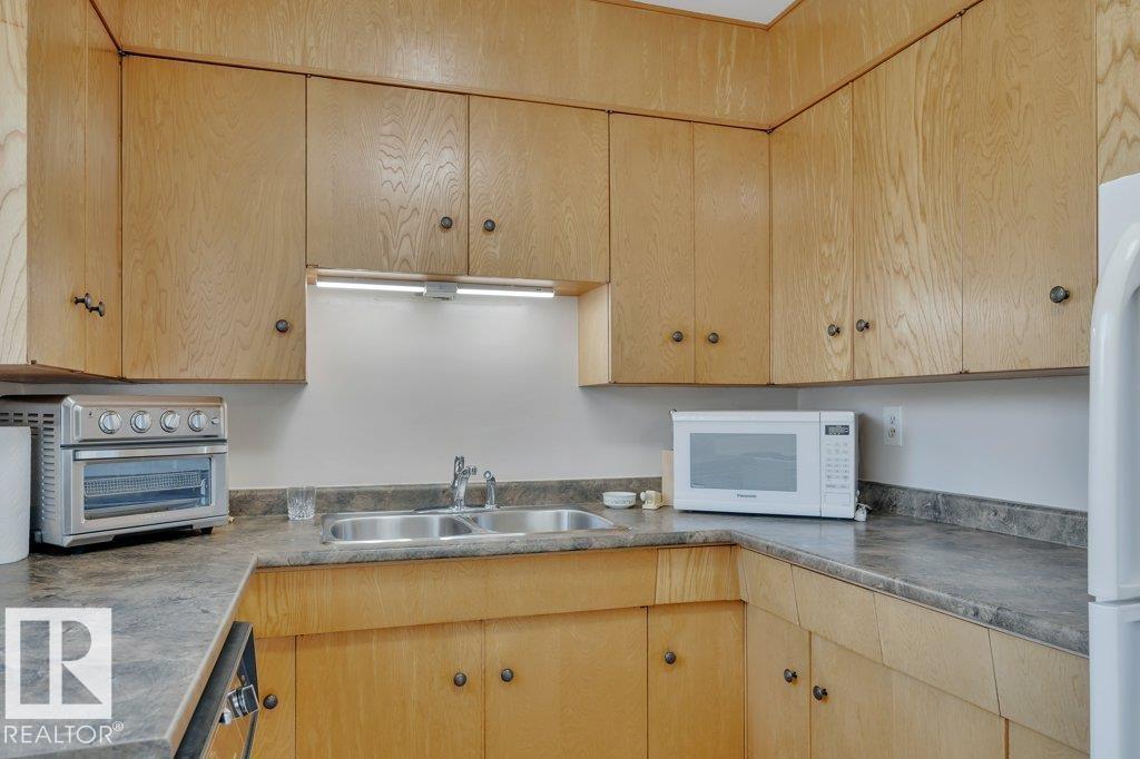 6059 106 St Nw, Edmonton, Alberta  T6H 2T5 - Photo 10 - E4461203