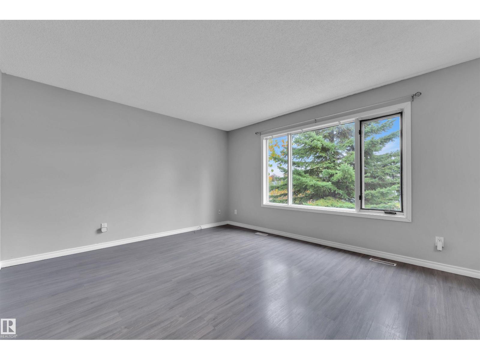756 Johns Rd Nw, Edmonton, Alberta  T6L 6P2 - Photo 12 - E4461206