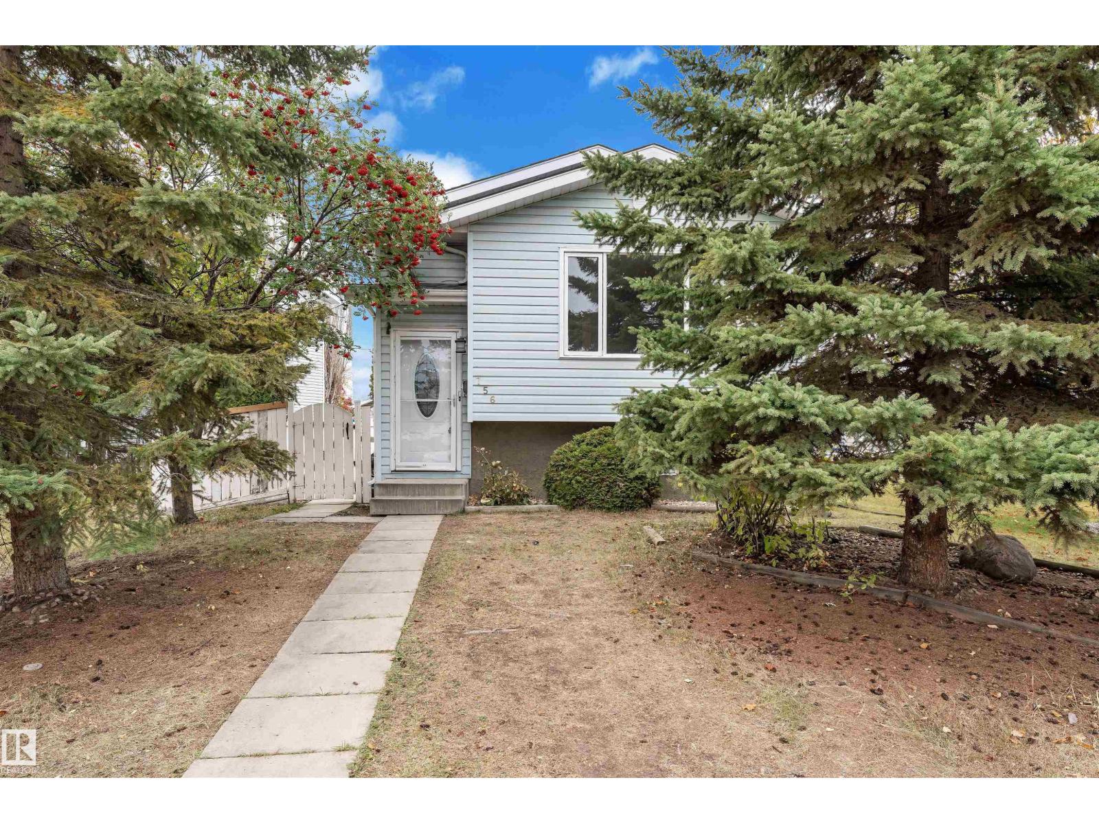 756 Johns Rd Nw, Edmonton, Alberta  T6L 6P2 - Photo 2 - E4461206