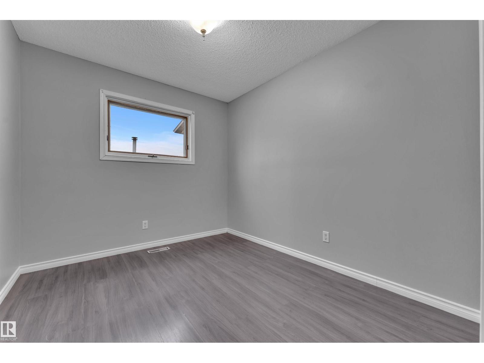 756 Johns Rd Nw, Edmonton, Alberta  T6L 6P2 - Photo 21 - E4461206