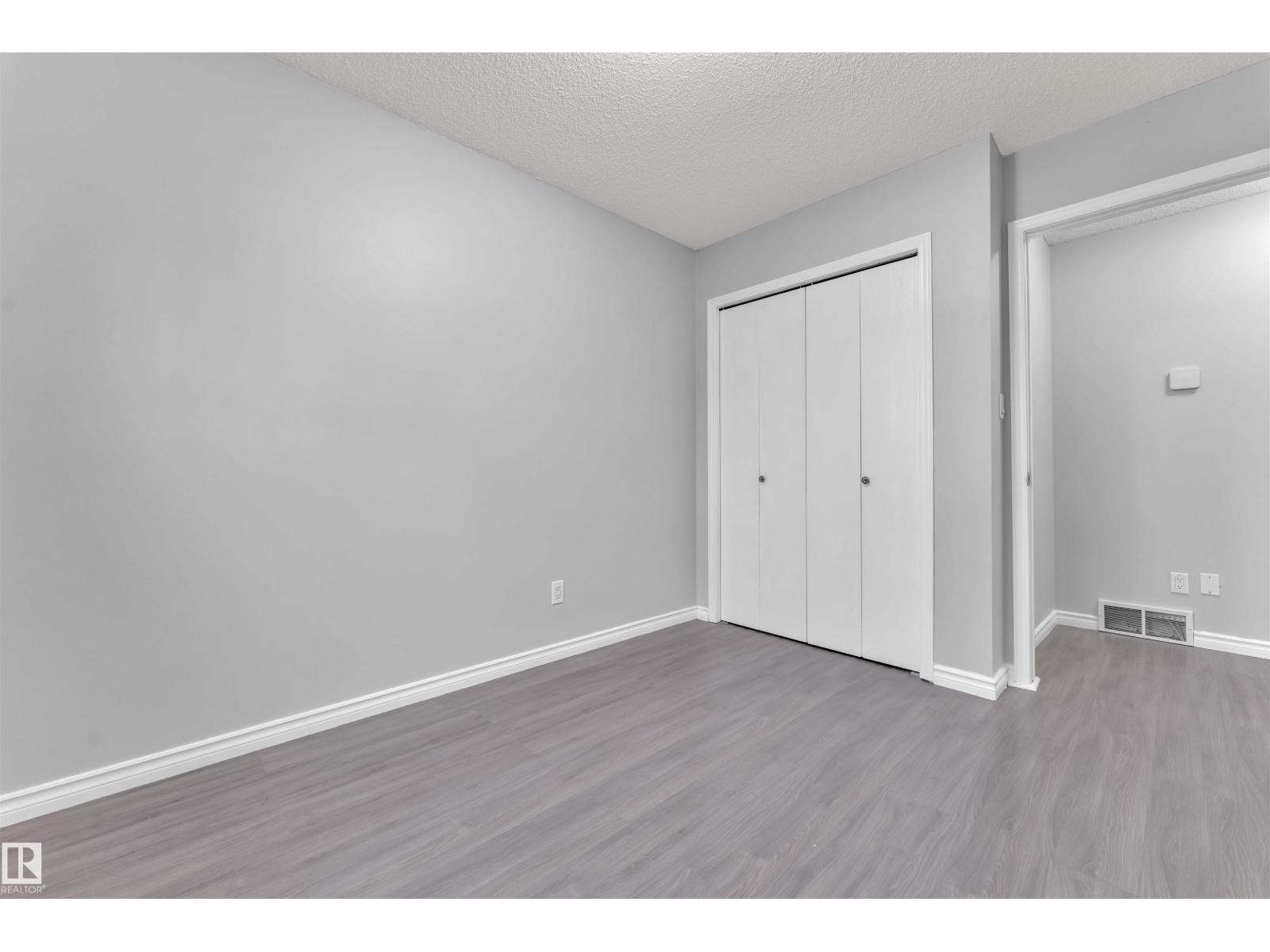 756 Johns Rd Nw, Edmonton, Alberta  T6L 6P2 - Photo 23 - E4461206