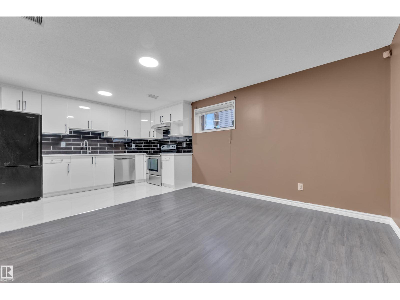 756 Johns Rd Nw, Edmonton, Alberta  T6L 6P2 - Photo 27 - E4461206