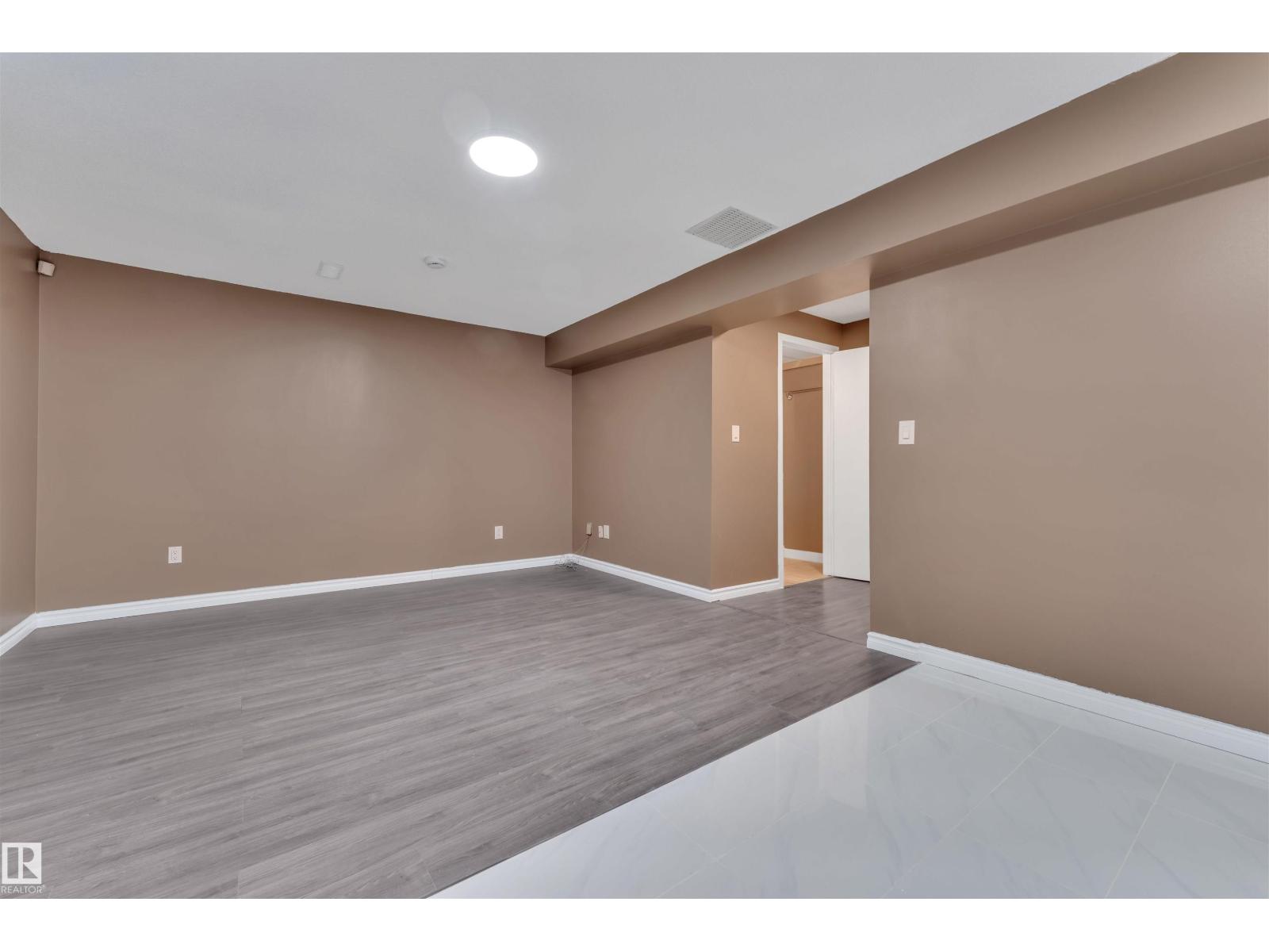 756 Johns Rd Nw, Edmonton, Alberta  T6L 6P2 - Photo 29 - E4461206