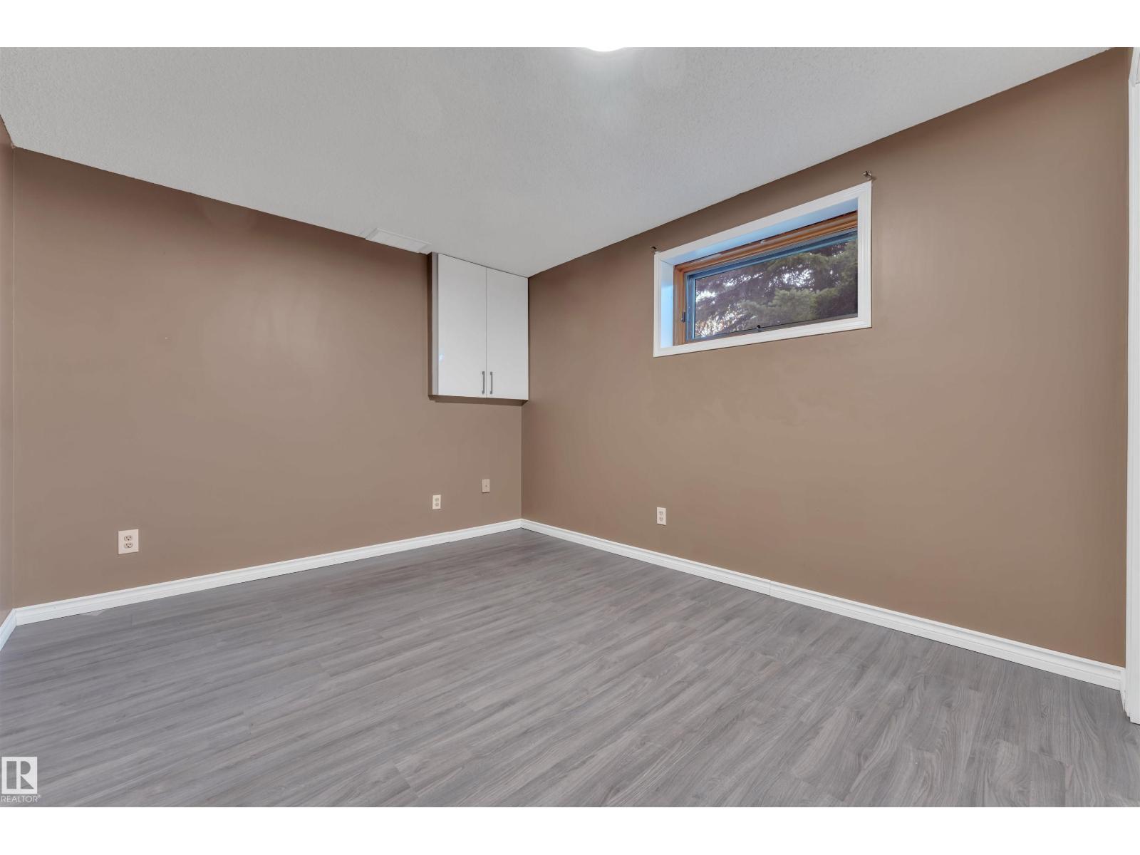 756 Johns Rd Nw, Edmonton, Alberta  T6L 6P2 - Photo 31 - E4461206