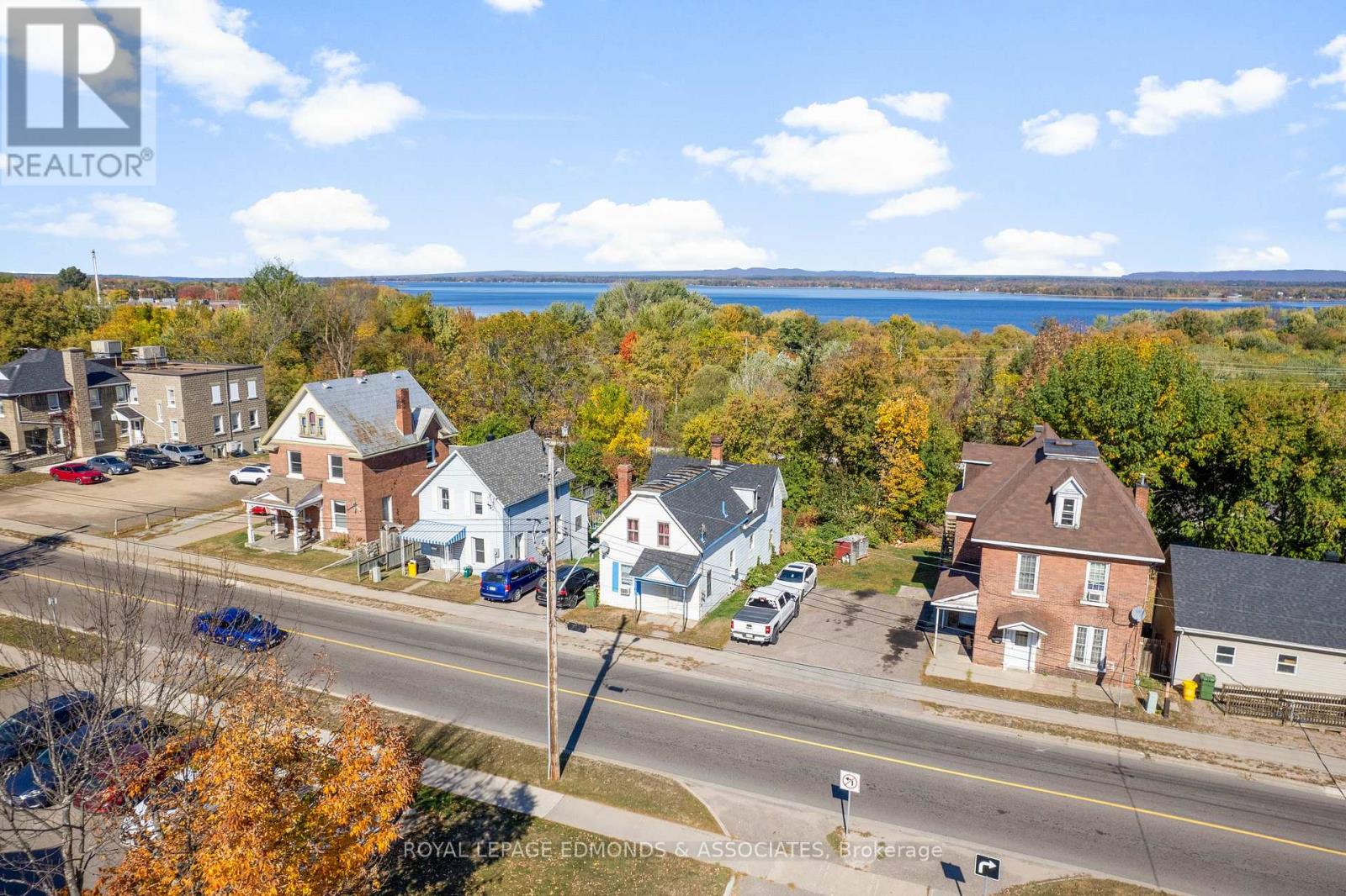 475 Pembroke Street W, Pembroke, Ontario  K8A 5P1 - Photo 8 - X12450524