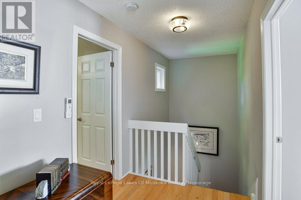 87 Southbank Drive, Bracebridge, Ontario  P1L 1G2 - Photo 13 - X12349691