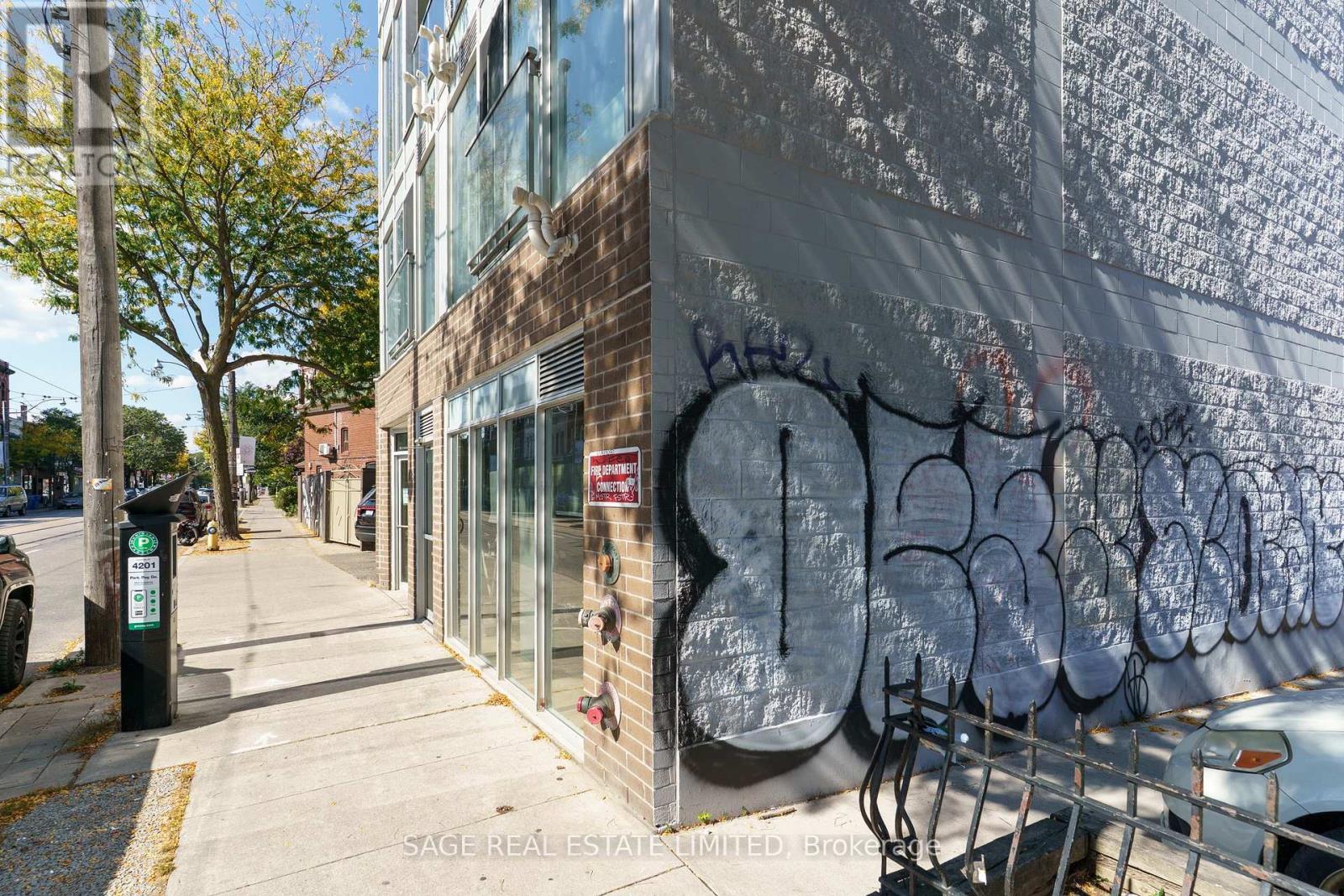 3 - 1636 Dundas Street W, Toronto, Ontario  M6K 1V1 - Photo 49 - C12449918