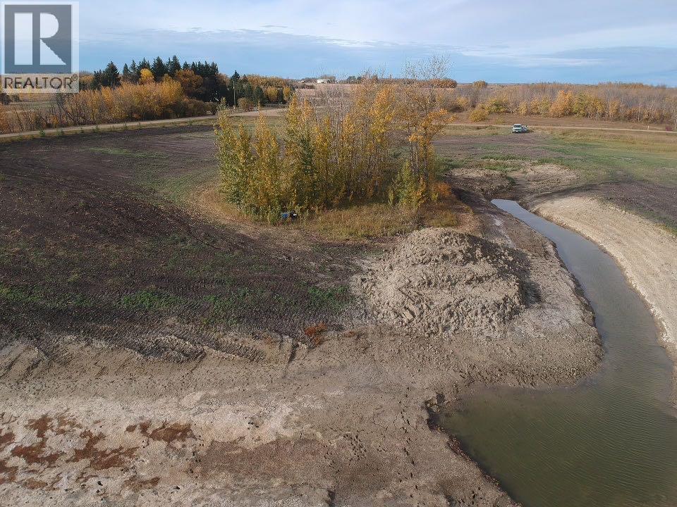 On Township Road 470, Rural Camrose County, Alberta  T0C 0L0 - Photo 3 - A2262502
