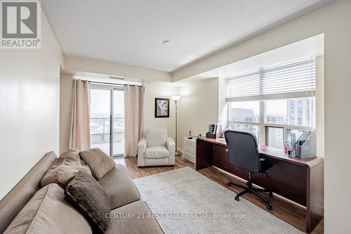 1715 - 3880 Duke Of York Boulevard, Mississauga, Ontario  L5B 4M7 - Photo 7 - W12450444