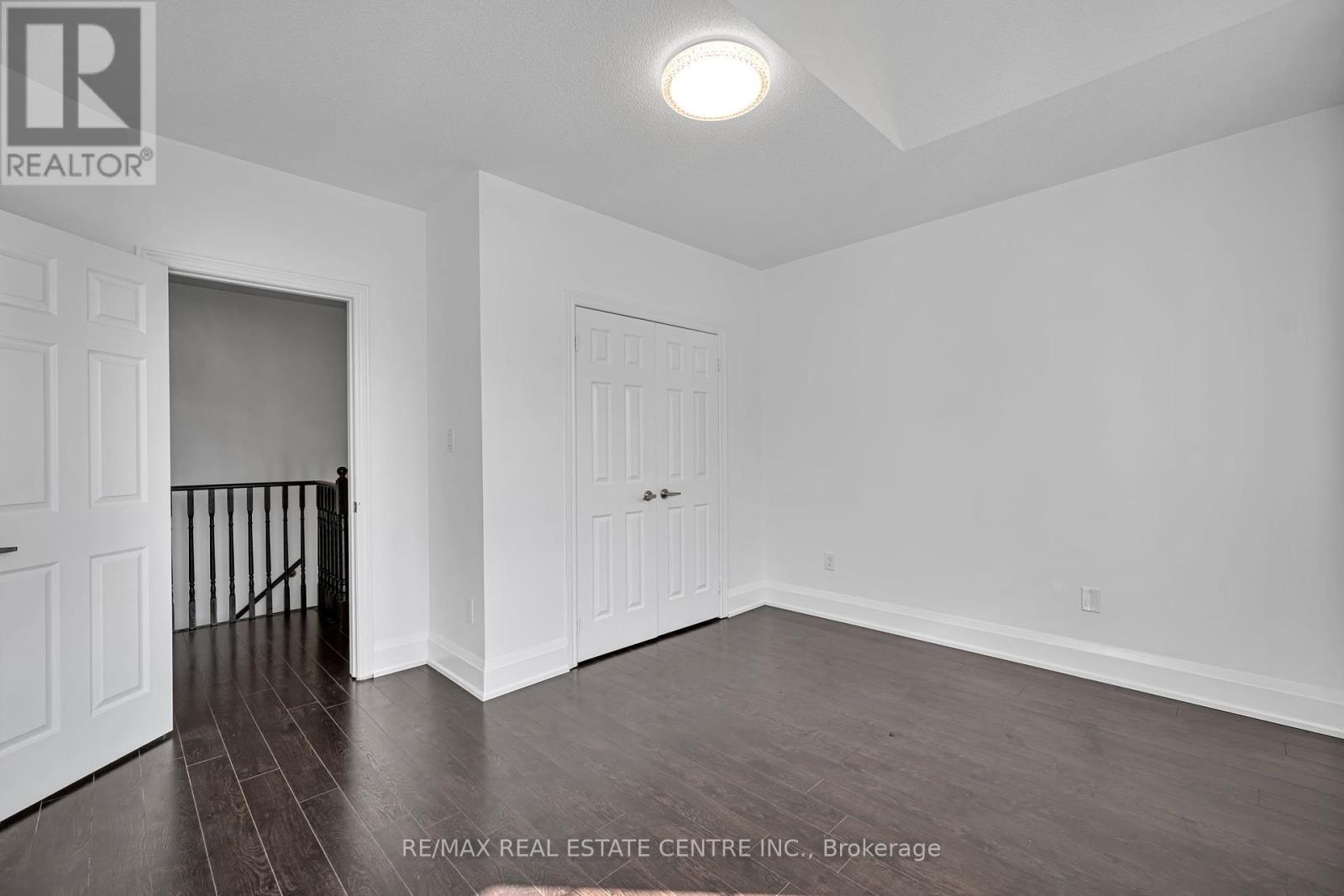 425 Bussel Crescent, Milton, Ontario  L9T 0W7 - Photo 28 - W12450460