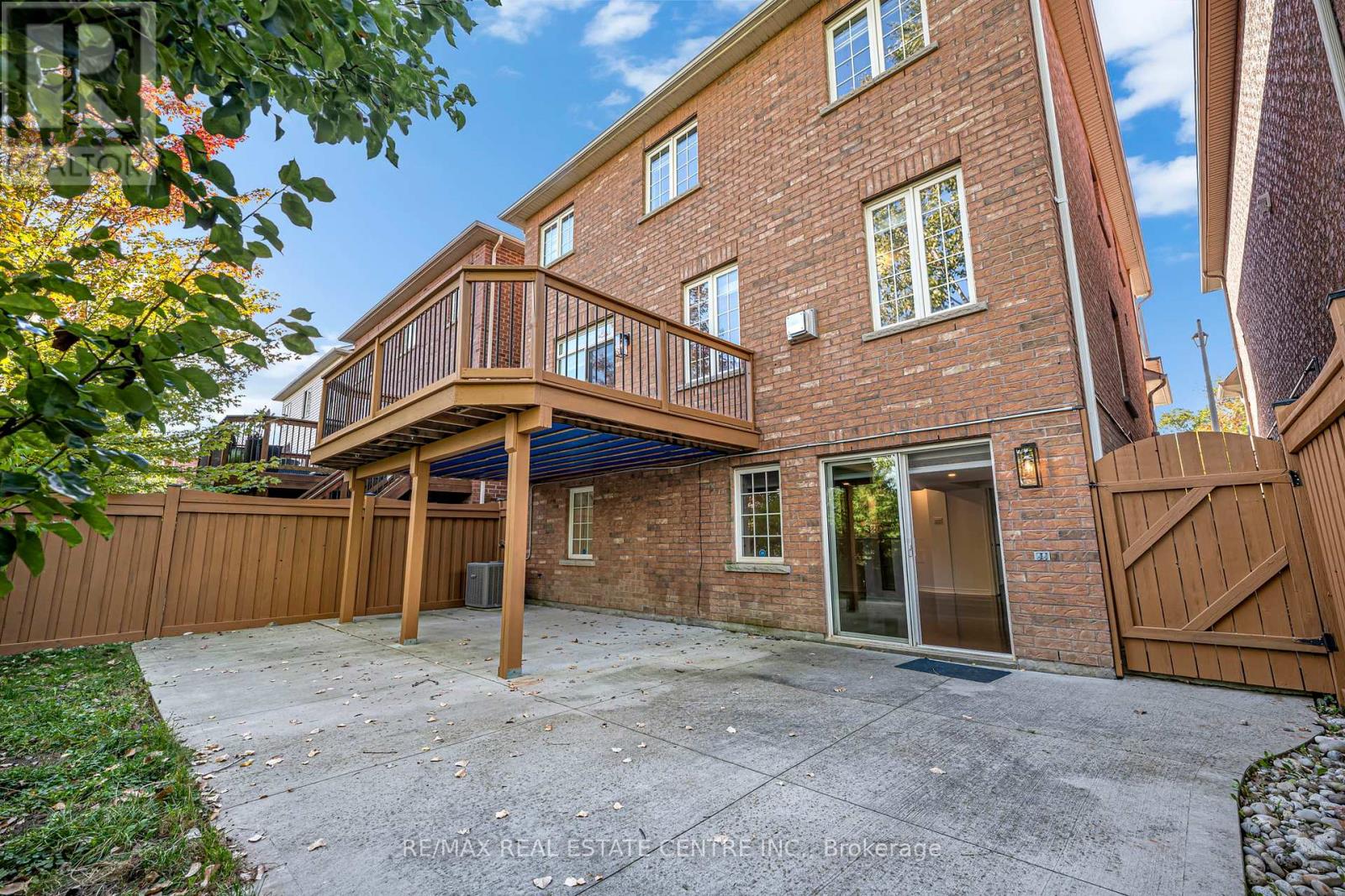 425 Bussel Crescent, Milton, Ontario  L9T 0W7 - Photo 45 - W12450460