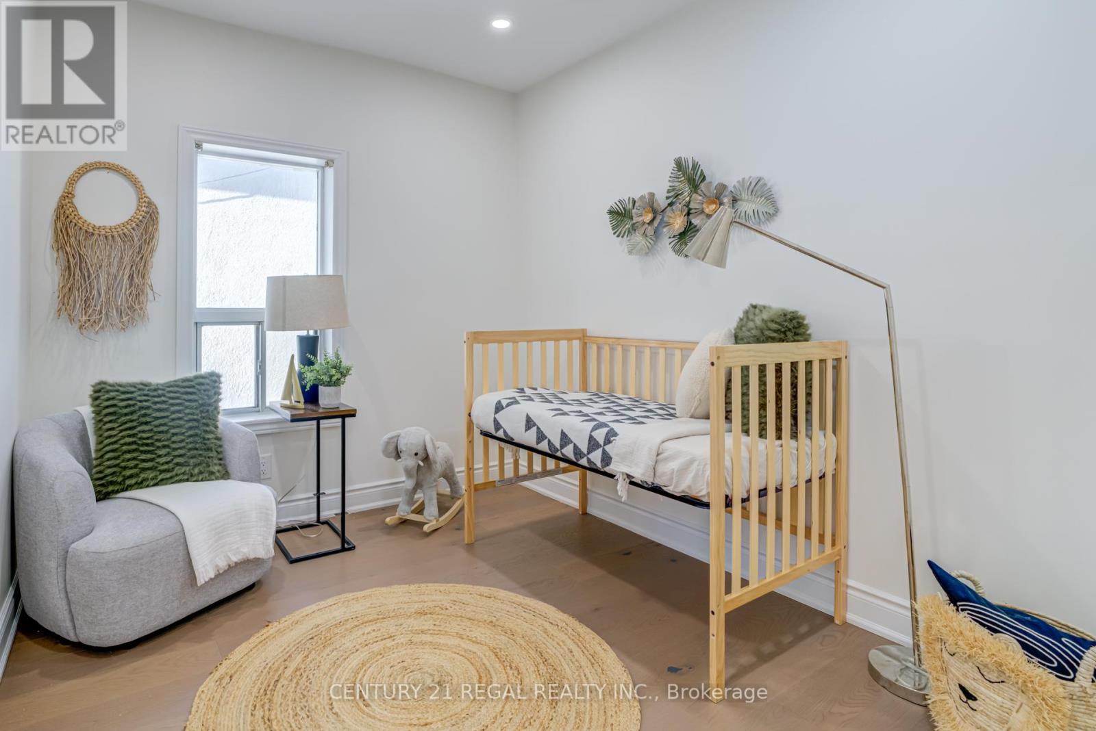 26 Alyward Street, Toronto, Ontario  M6M 3L2 - Photo 13 - W12450469