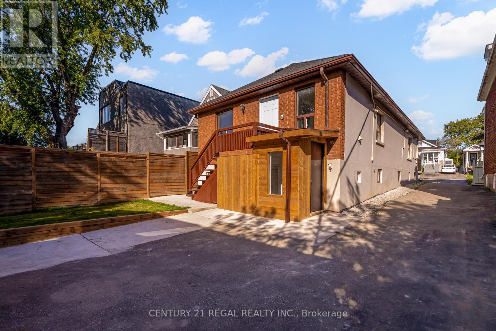 26 Alyward Street, Toronto, Ontario  M6M 3L2 - Photo 27 - W12450469