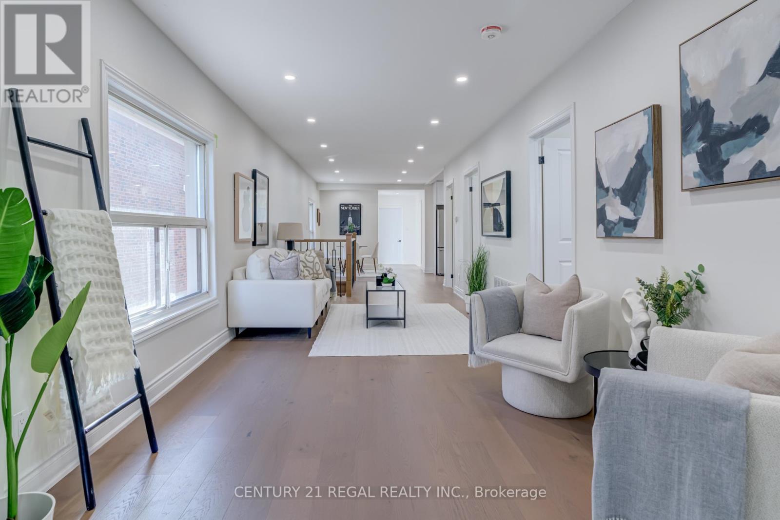 26 Alyward Street, Toronto, Ontario  M6M 3L2 - Photo 3 - W12450469
