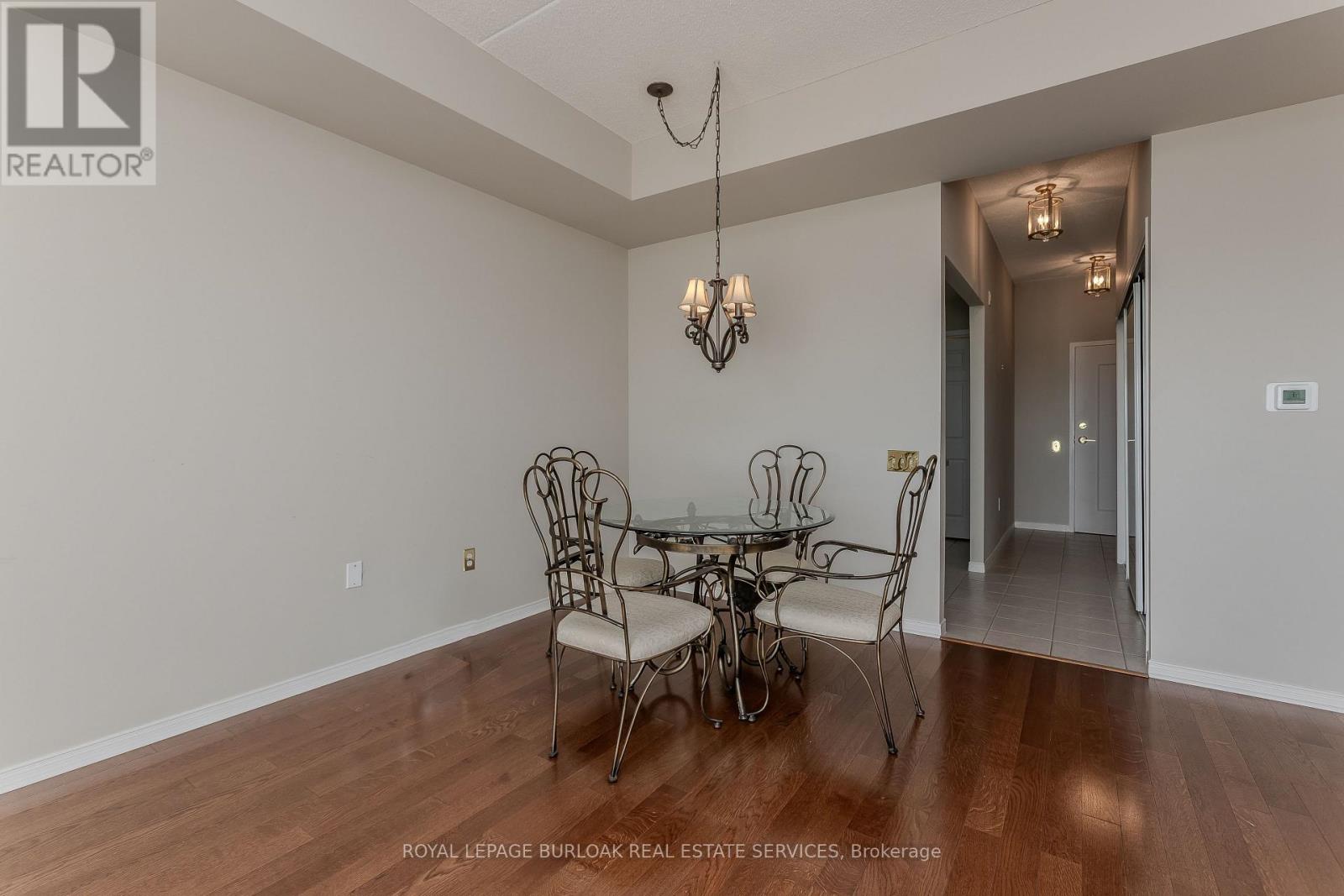 401 - 2075 Amherst Heights Drive, Burlington, Ontario  L7P 5B8 - Photo 12 - W12450471