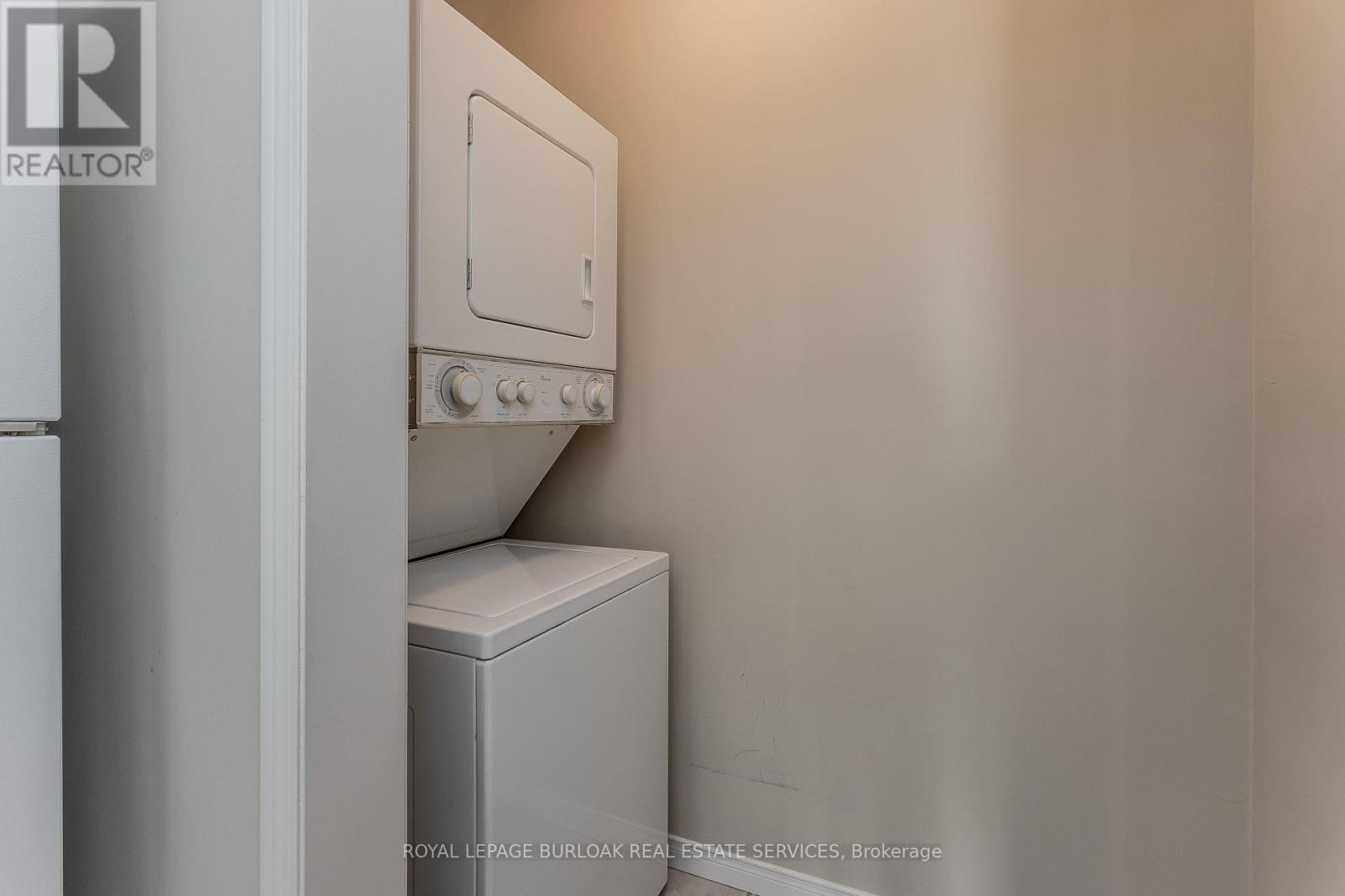 401 - 2075 Amherst Heights Drive, Burlington, Ontario  L7P 5B8 - Photo 19 - W12450471