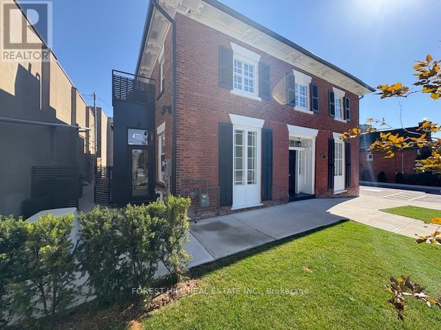 2ND FLOOR - 13 THOMAS STREET, Mississauga, Ontario