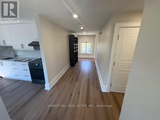 2nd Floor - 13 Thomas Street, Mississauga, Ontario  L5M 1Y4 - Photo 4 - W12450488