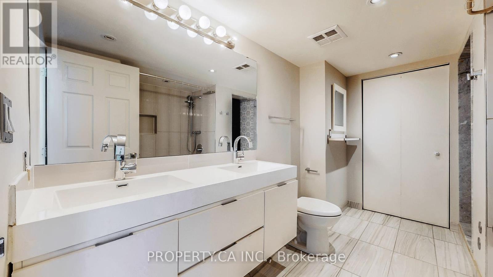 316 - 300 Manitoba Street, Toronto, Ontario  M8Y 4G9 - Photo 24 - W12450496