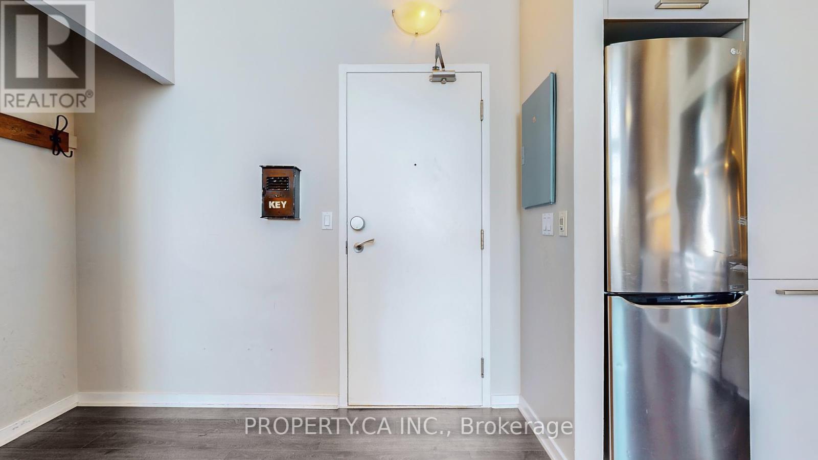 316 - 300 Manitoba Street, Toronto, Ontario  M8Y 4G9 - Photo 27 - W12450496