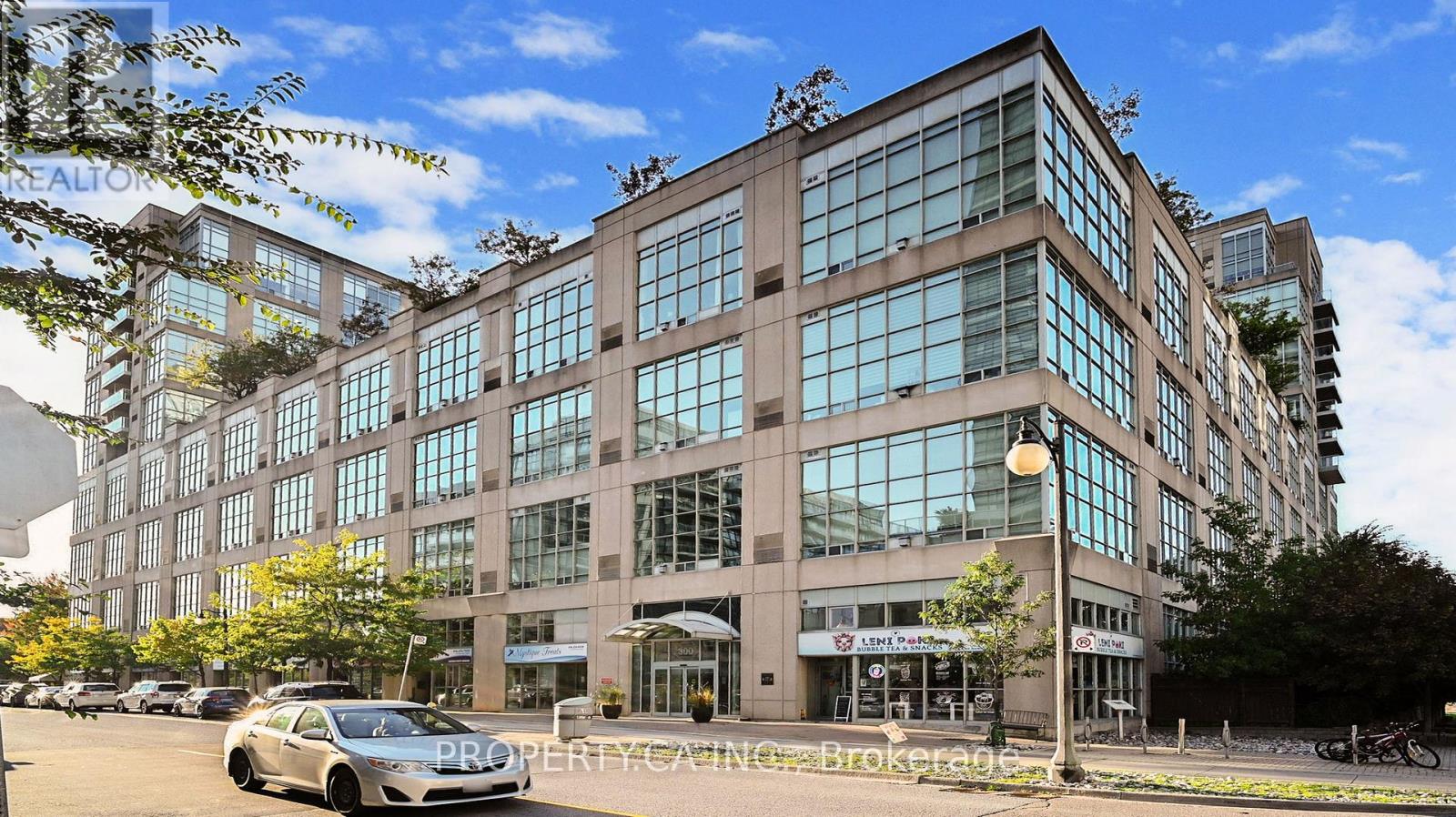 316 - 300 Manitoba Street, Toronto, Ontario  M8Y 4G9 - Photo 3 - W12450496