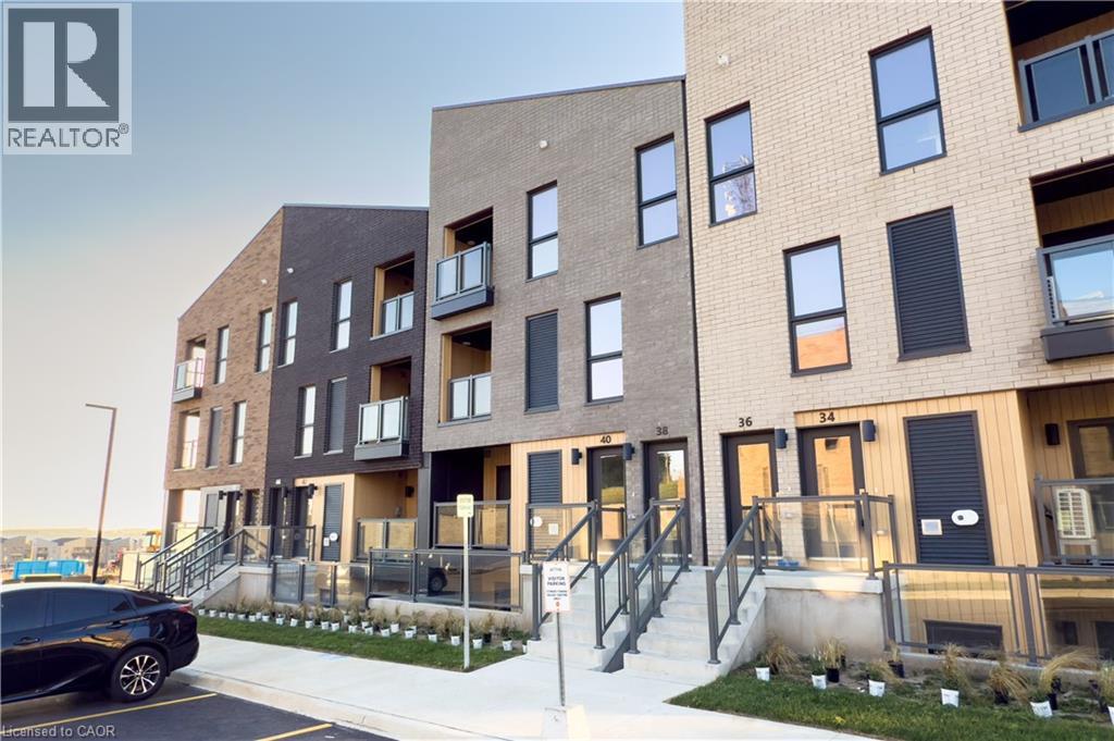 38 URBANE Boulevard, Kitchener, Ontario