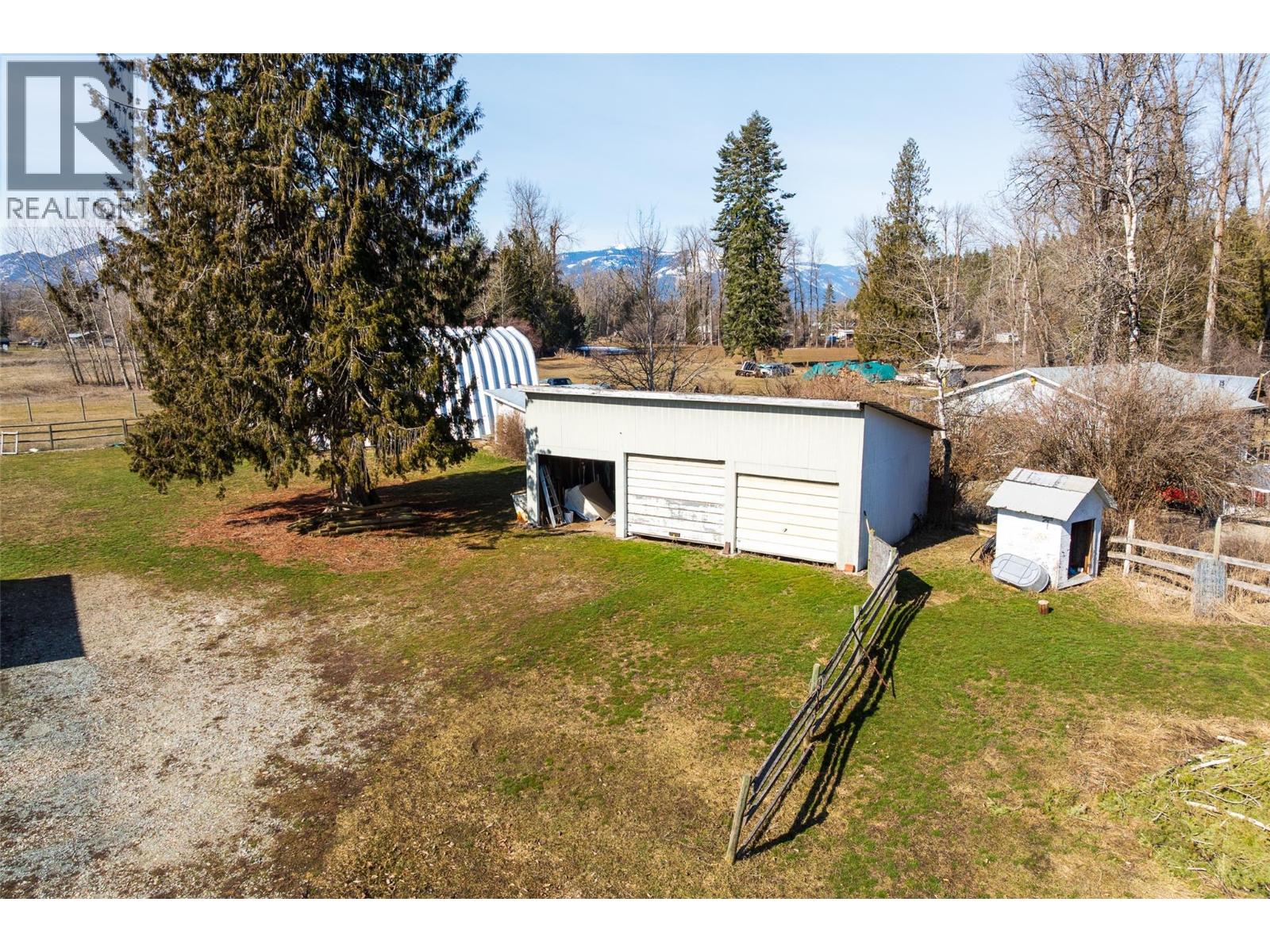 1117 15th Avenue S, Creston, British Columbia  V0B 1G1 - Photo 4 - 10364955