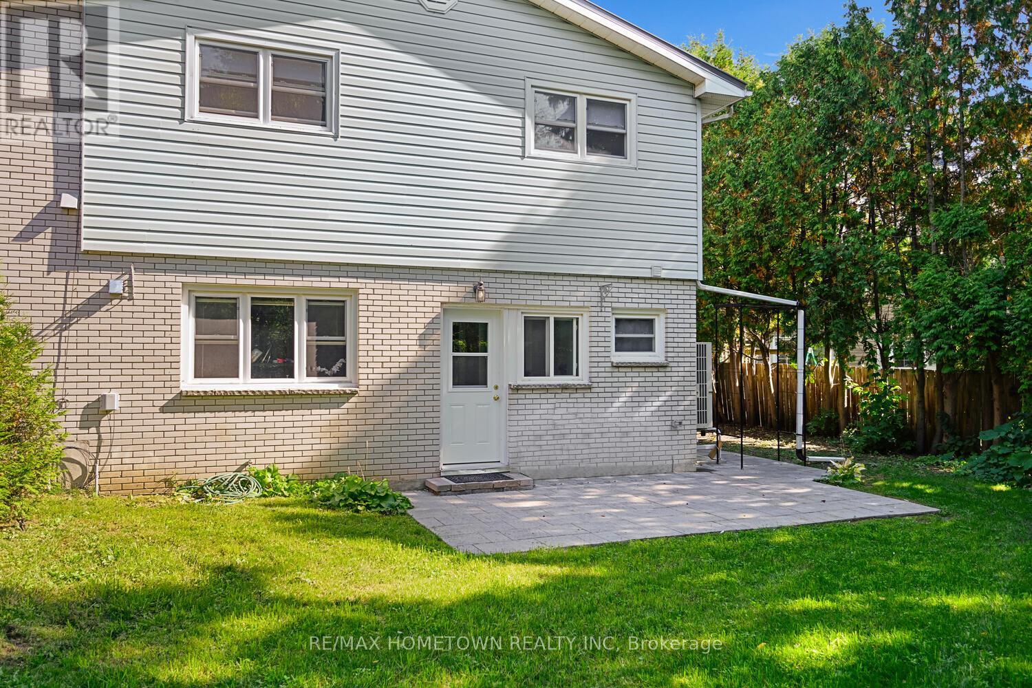 6 Maplewood Circle, Brockville, Ontario  K6V 1N4 - Photo 35 - X12450521