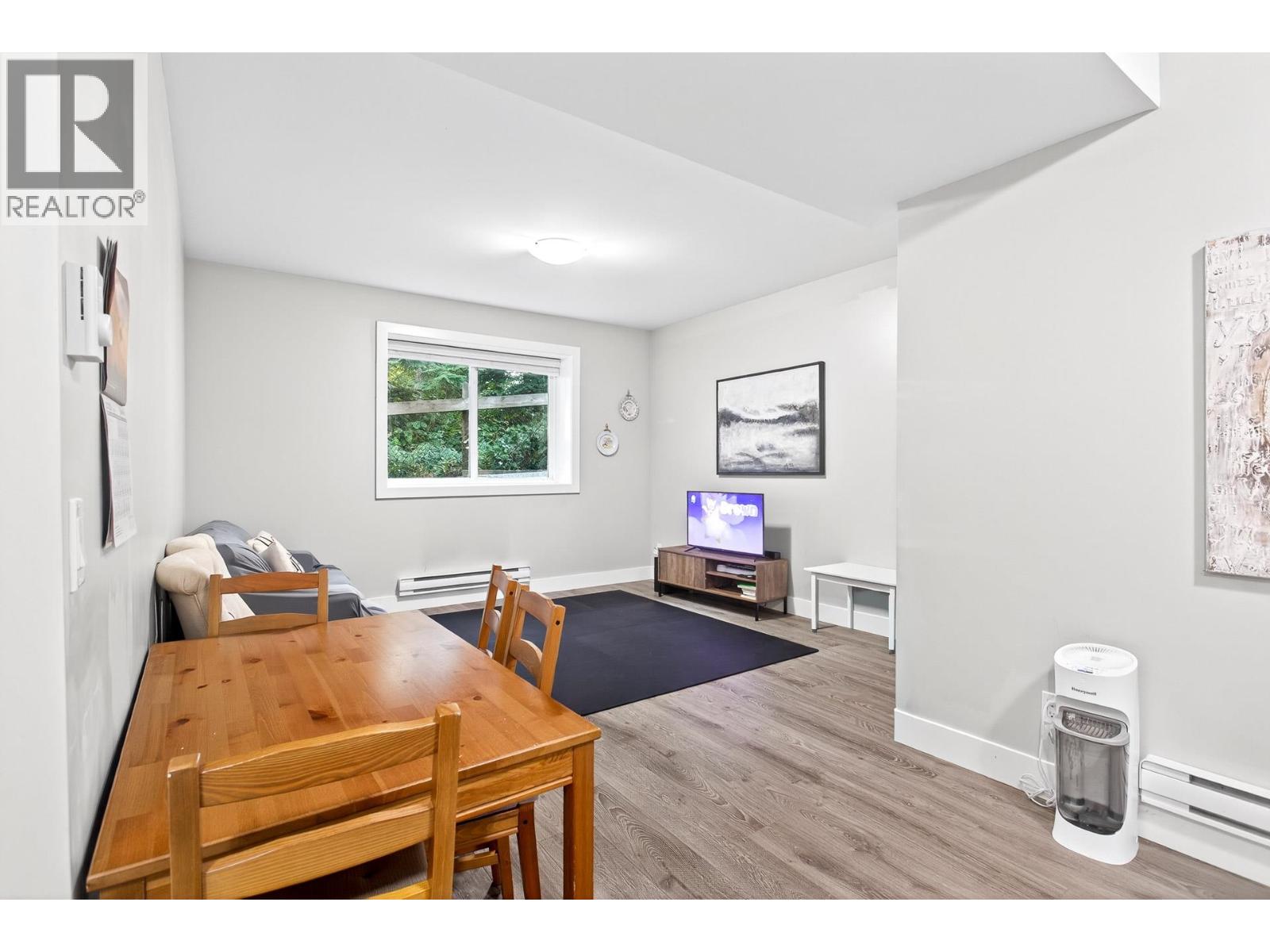 3479 Wales Avenue, Coquitlam, British Columbia  V3E 0K5 - Photo 32 - R3056081