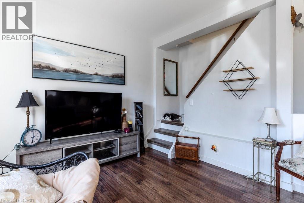 30 Sunset Avenue, Hamilton, Ontario  L8R 1V6 - Photo 8 - 40777229