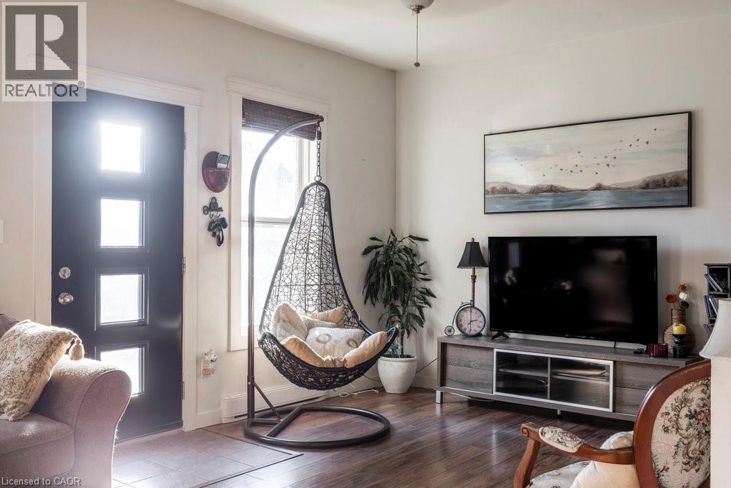 30 Sunset Avenue, Hamilton, Ontario  L8R 1V6 - Photo 4 - 40777229