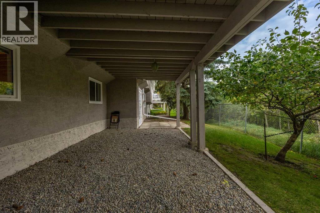 75 Christie Gardens Sw, Calgary, Alberta  T3H 3B5 - Photo 50 - A2261455