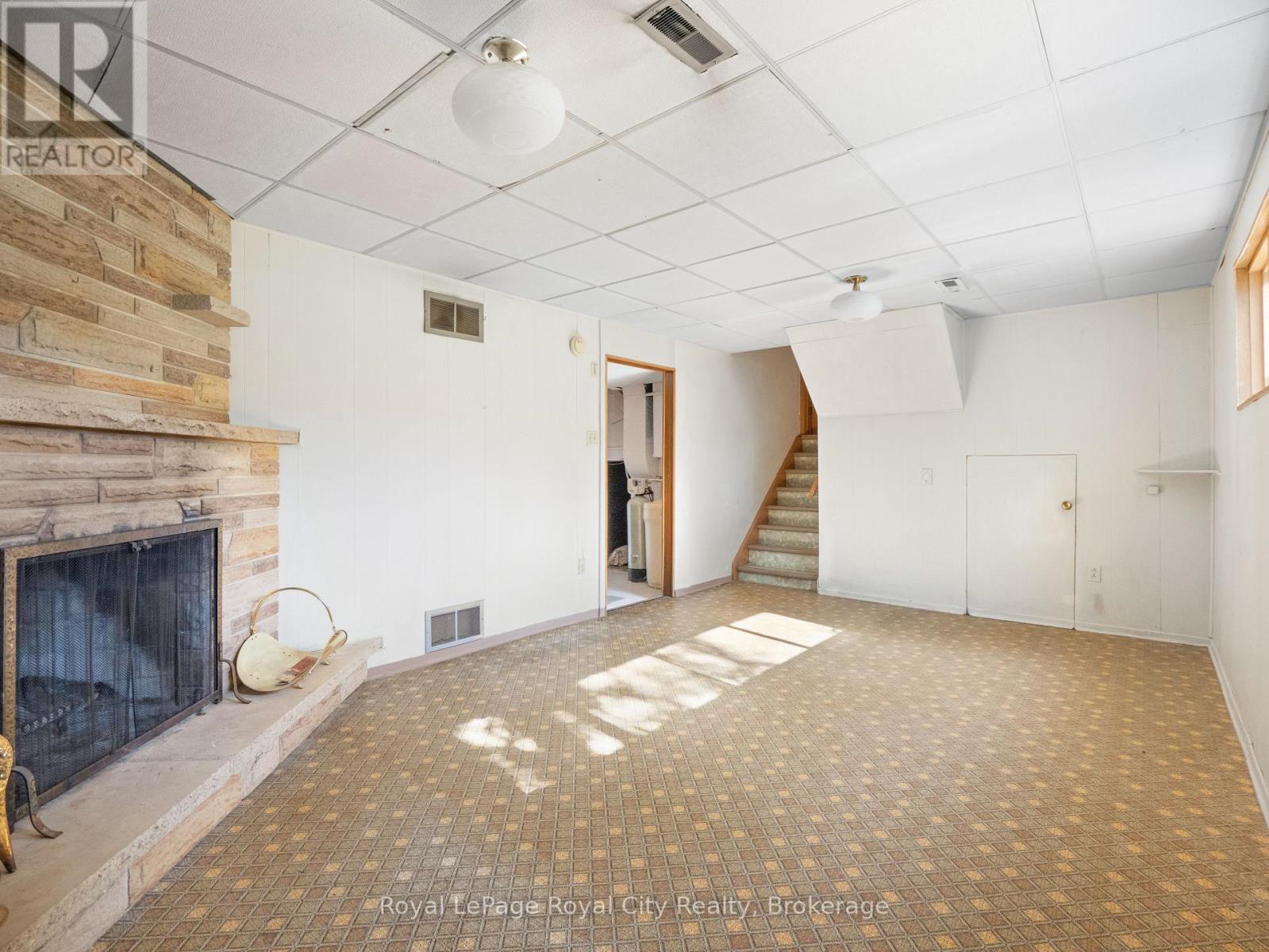 48 Glenbrook Drive, Guelph, Ontario  N1E 1A9 - Photo 34 - X12450550