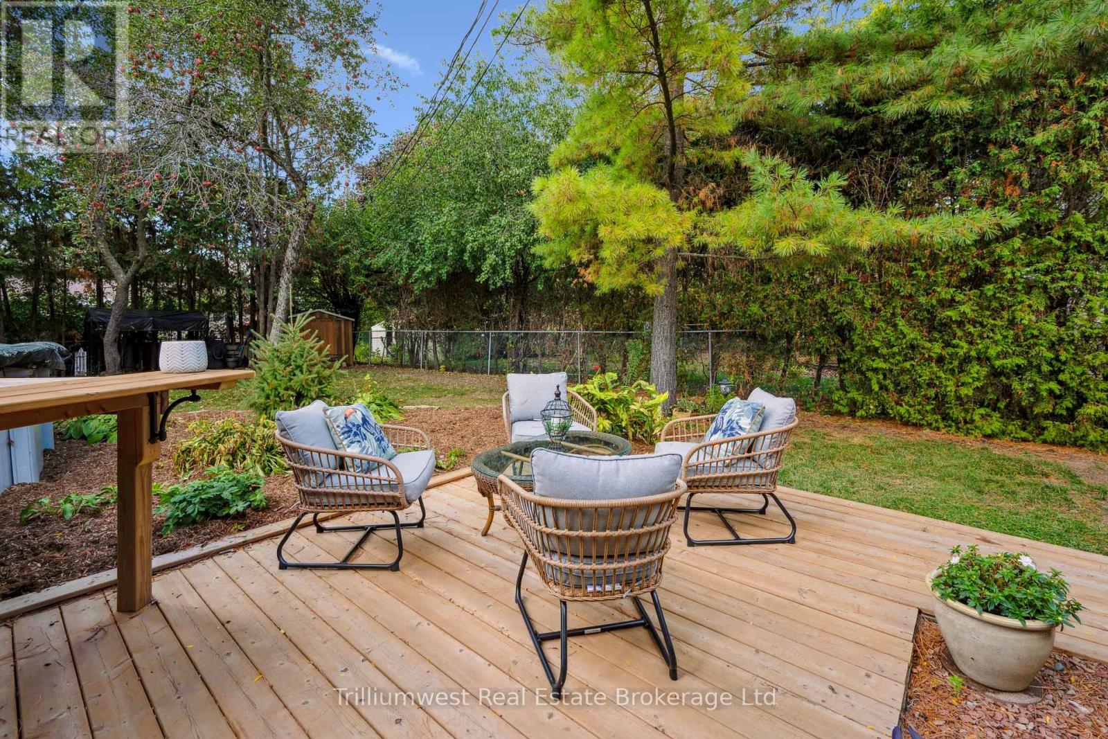 15 Karen Avenue, Guelph, Ontario  N1G 2N8 - Photo 30 - X12450557