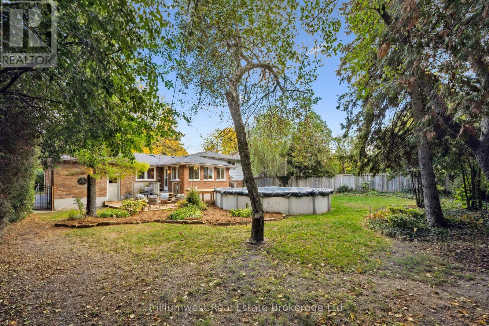 15 Karen Avenue, Guelph, Ontario  N1G 2N8 - Photo 37 - X12450557