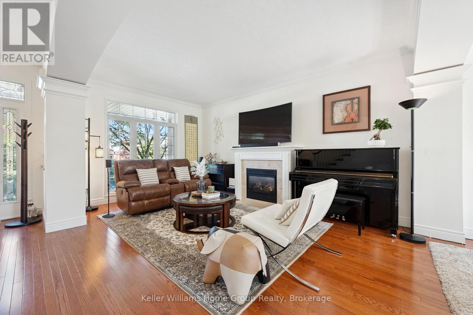 75 Hazelwood Drive, Guelph, Ontario  N1C 1A4 - Photo 11 - X12450563