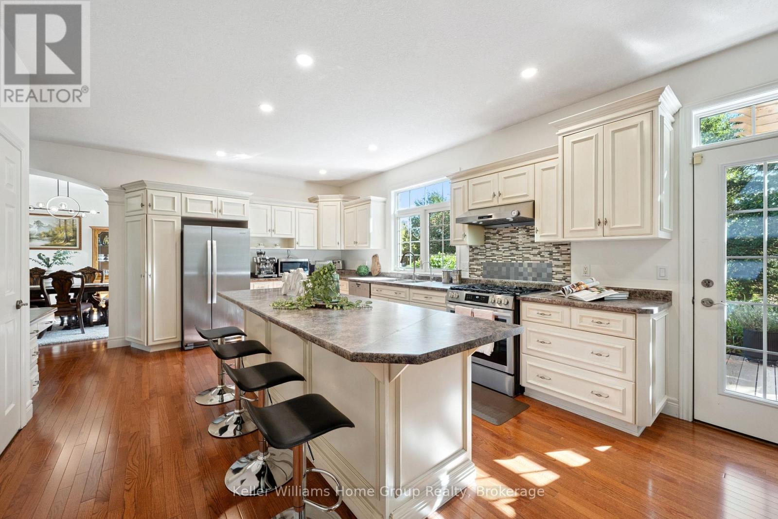 75 Hazelwood Drive, Guelph, Ontario  N1C 1A4 - Photo 18 - X12450563