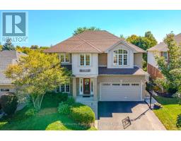 75 HAZELWOOD DRIVE, Guelph, Ontario