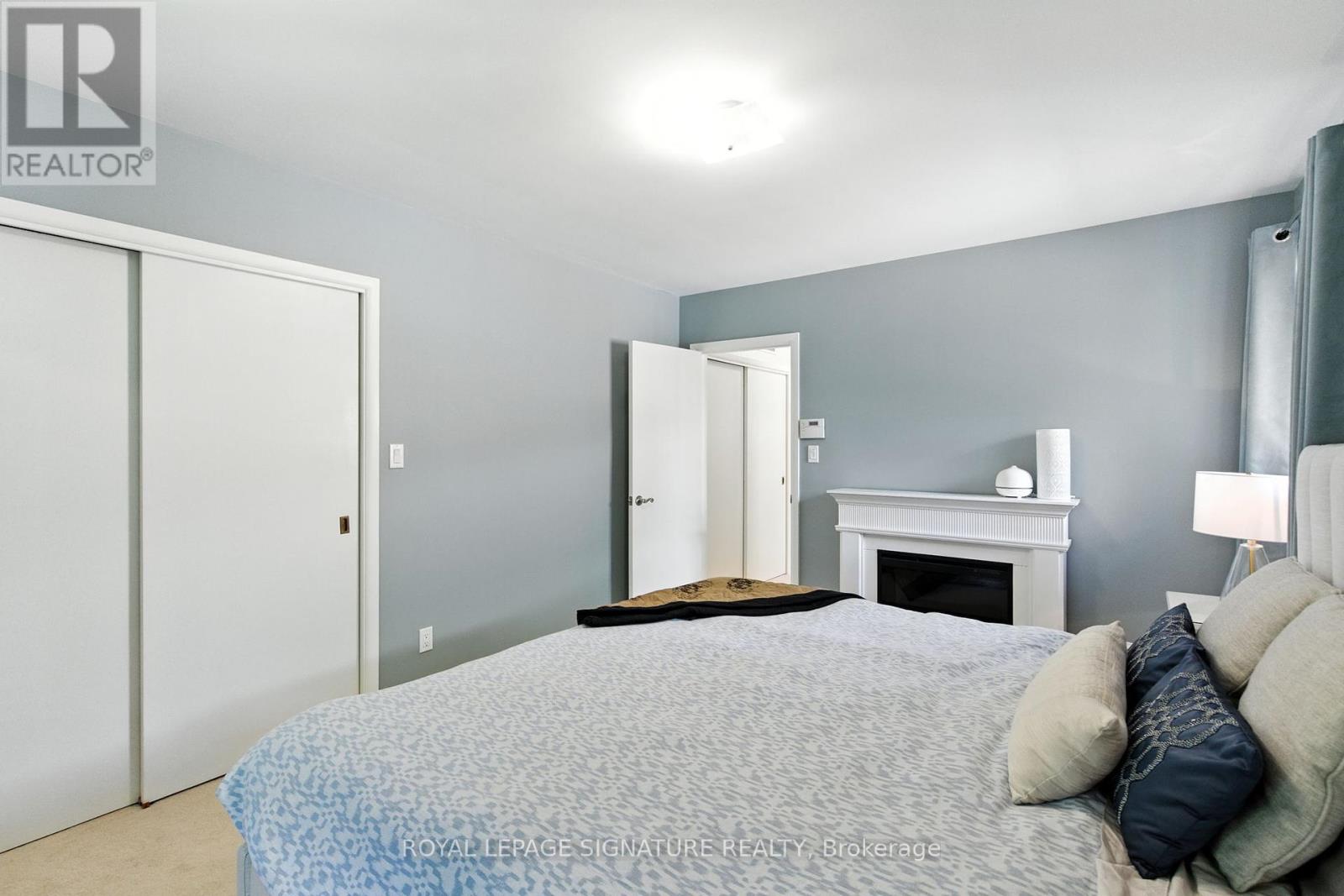 71 Grant Boulevard, Hamilton, Ontario  L9H 4L9 - Photo 18 - X12450479