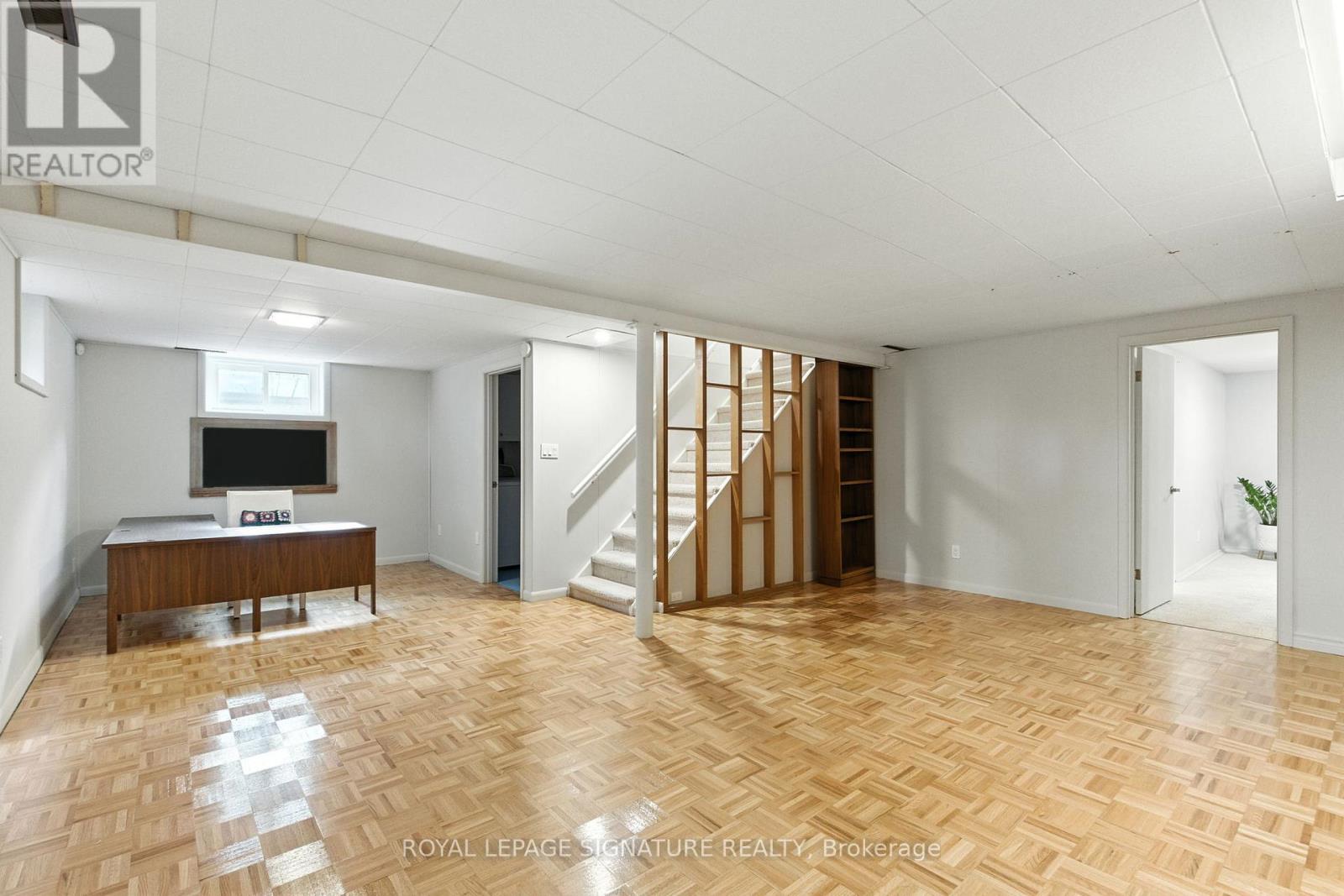71 Grant Boulevard, Hamilton, Ontario  L9H 4L9 - Photo 19 - X12450479