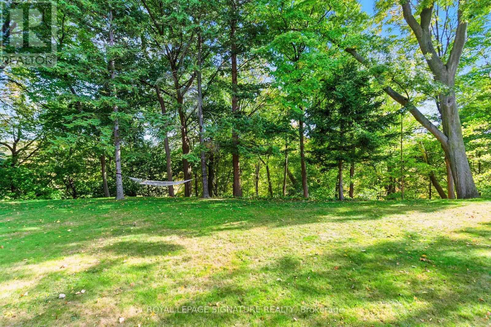71 Grant Boulevard, Hamilton, Ontario  L9H 4L9 - Photo 33 - X12450479