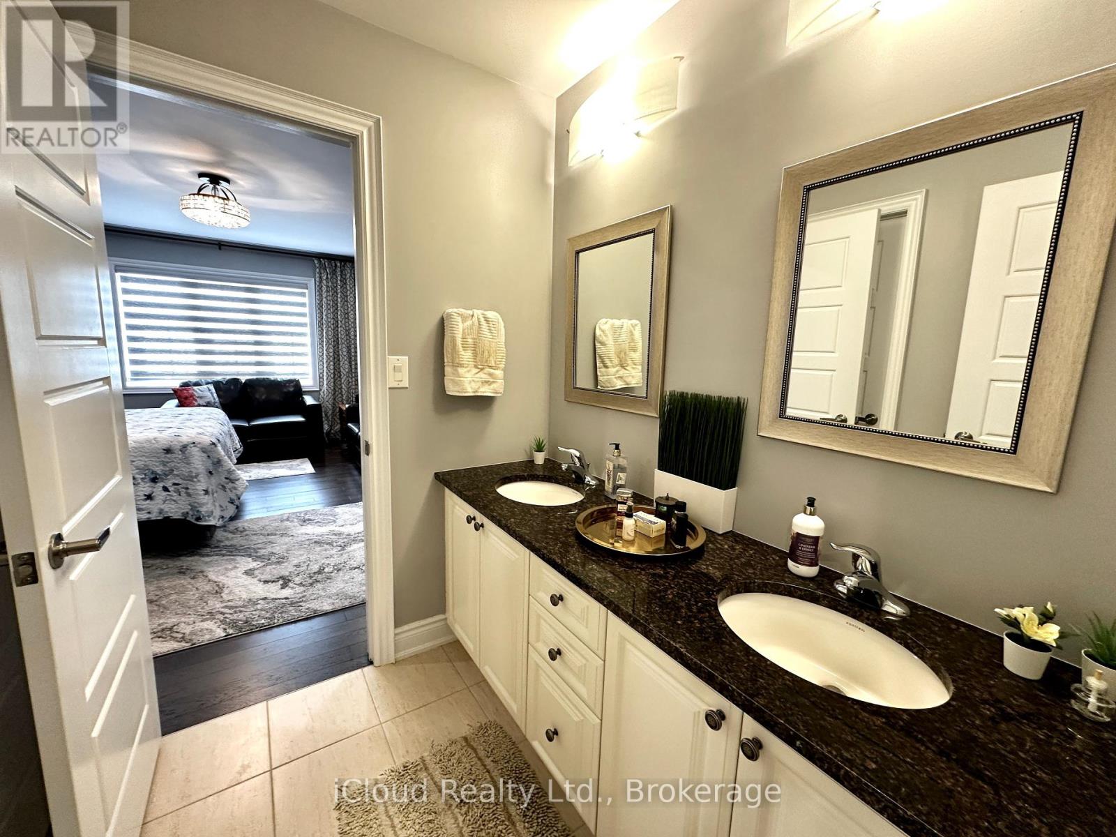 56 Esther Crescent, Thorold, Ontario  L3B 0G2 - Photo 40 - X12450499