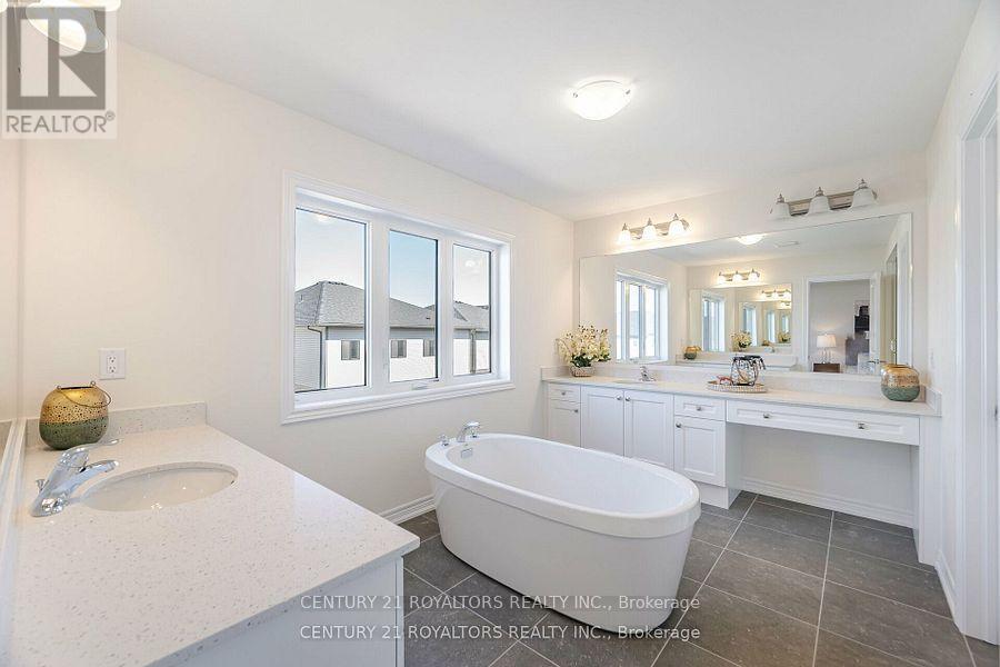 277 Broadacre Drive, Kitchener, Ontario  N2R 0S6 - Photo 27 - X12450500