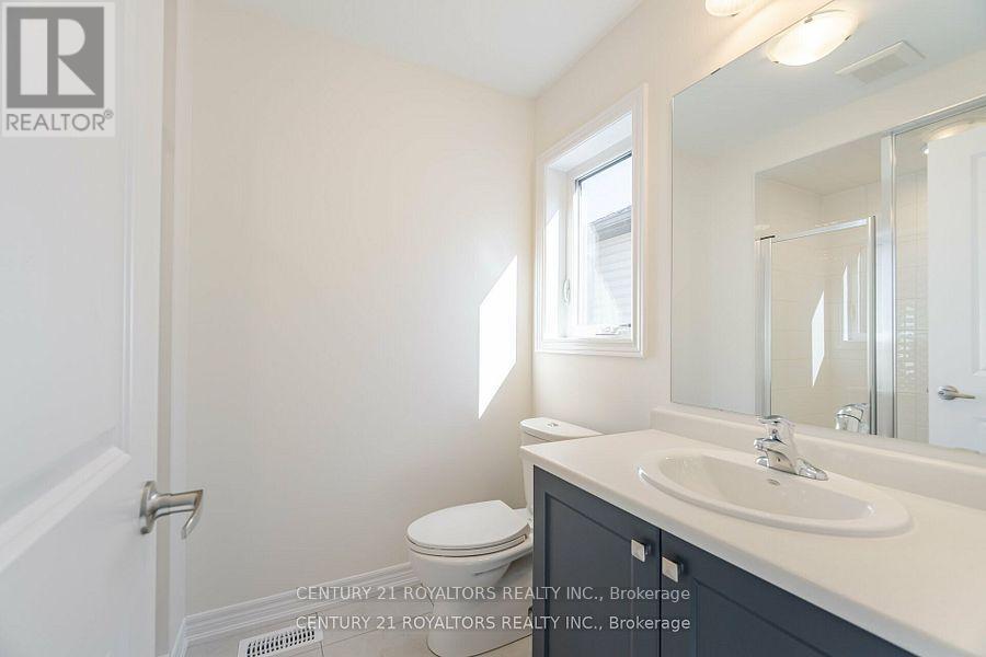277 Broadacre Drive, Kitchener, Ontario  N2R 0S6 - Photo 35 - X12450500