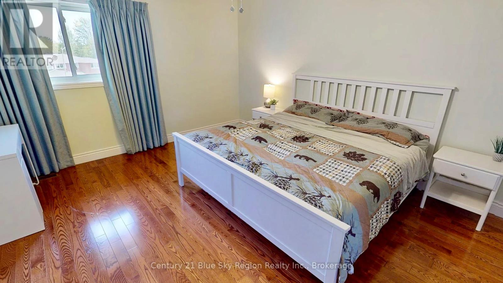 12 Vivyenne Court, North Bay, Ontario  P1A 4J2 - Photo 27 - X12388874