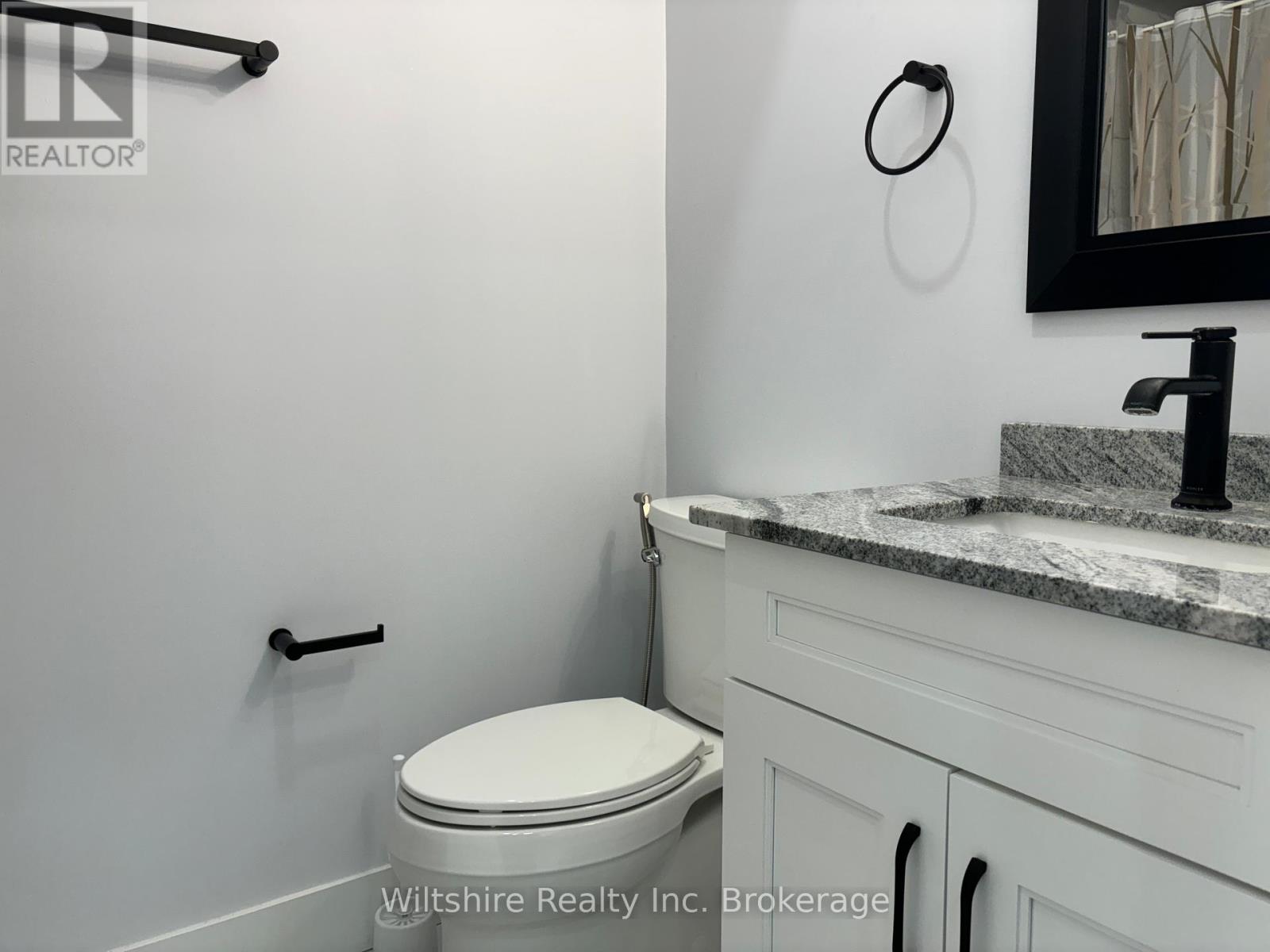 3 - 14 Glendale Drive, Tillsonburg, Ontario  N4G 1J2 - Photo 4 - X12450570