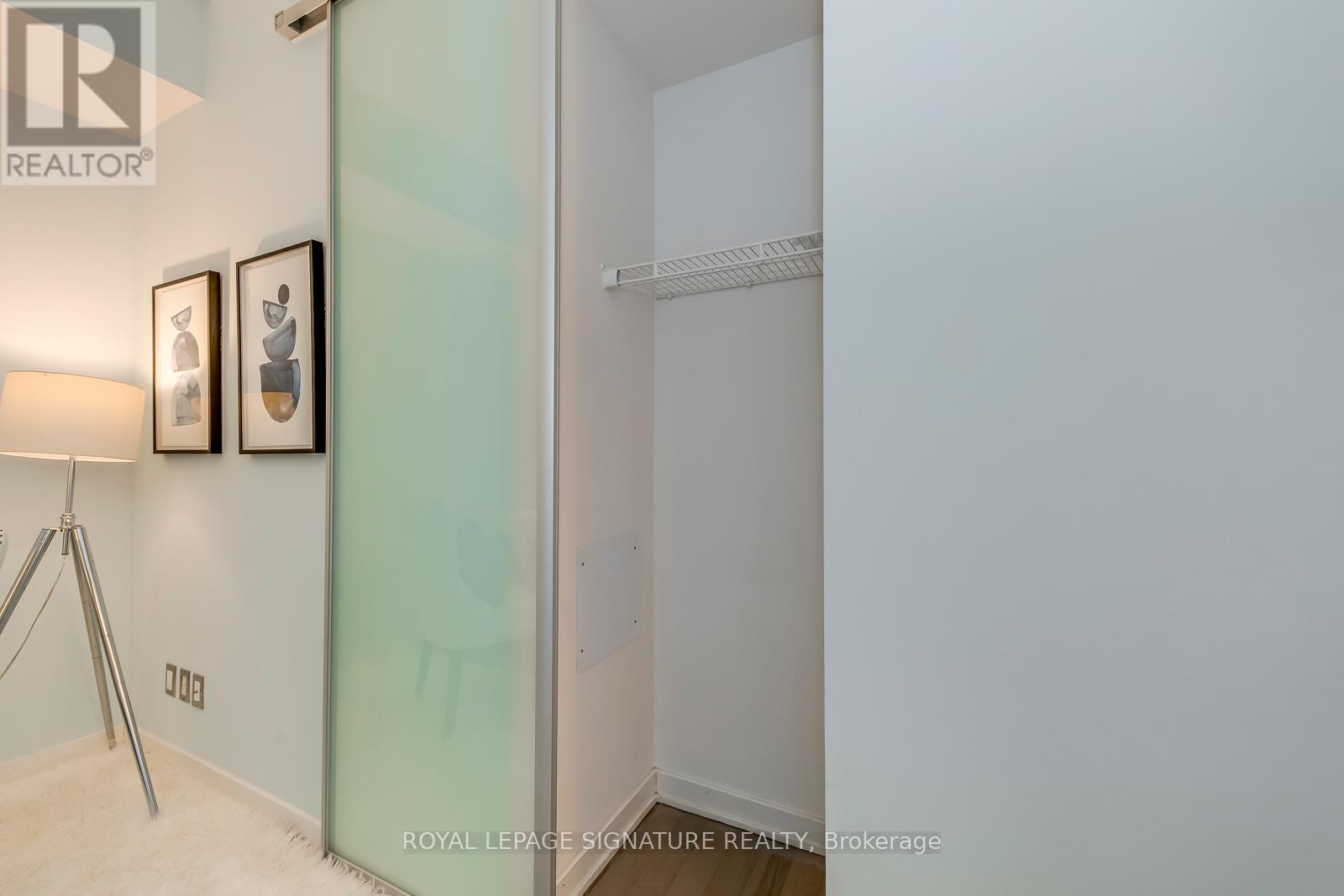 3001 - 33 Charles Street E, Toronto, Ontario  M4Y 1R9 - Photo 9 - C12450506