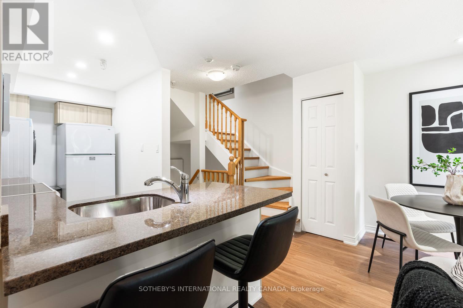 6 - 217 St. George Street, Toronto, Ontario  M5R 3S7 - Photo 17 - C12450533
